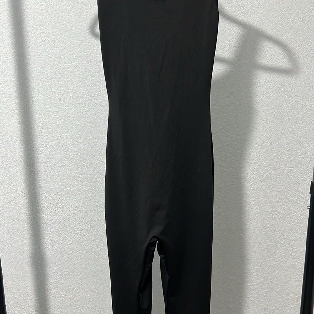 Jumpsuit - Picture 3 of 6